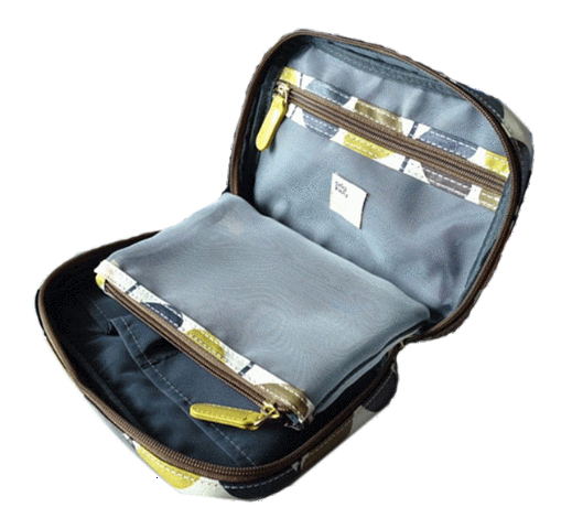 Travel makeup case