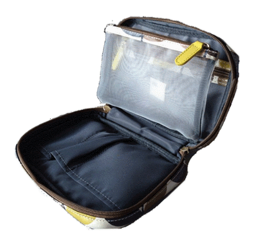 Travel makeup case